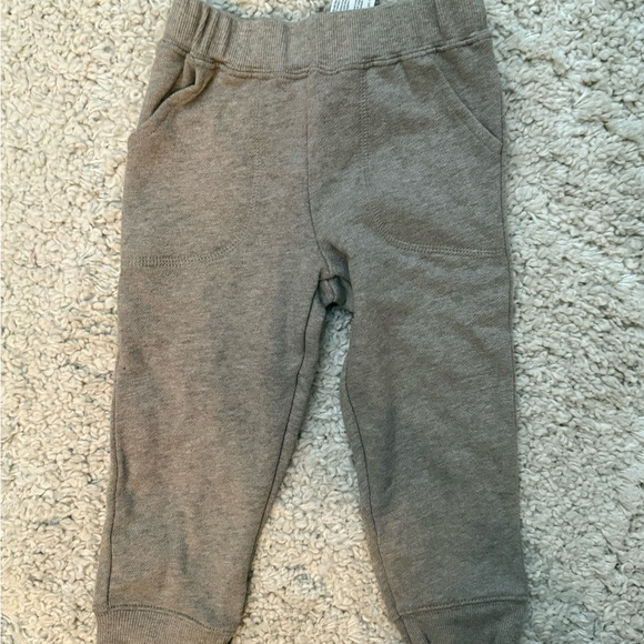 NWOT! Adorable Carter's Little Planet Sweater and Pants Set - Picture 3 of 4